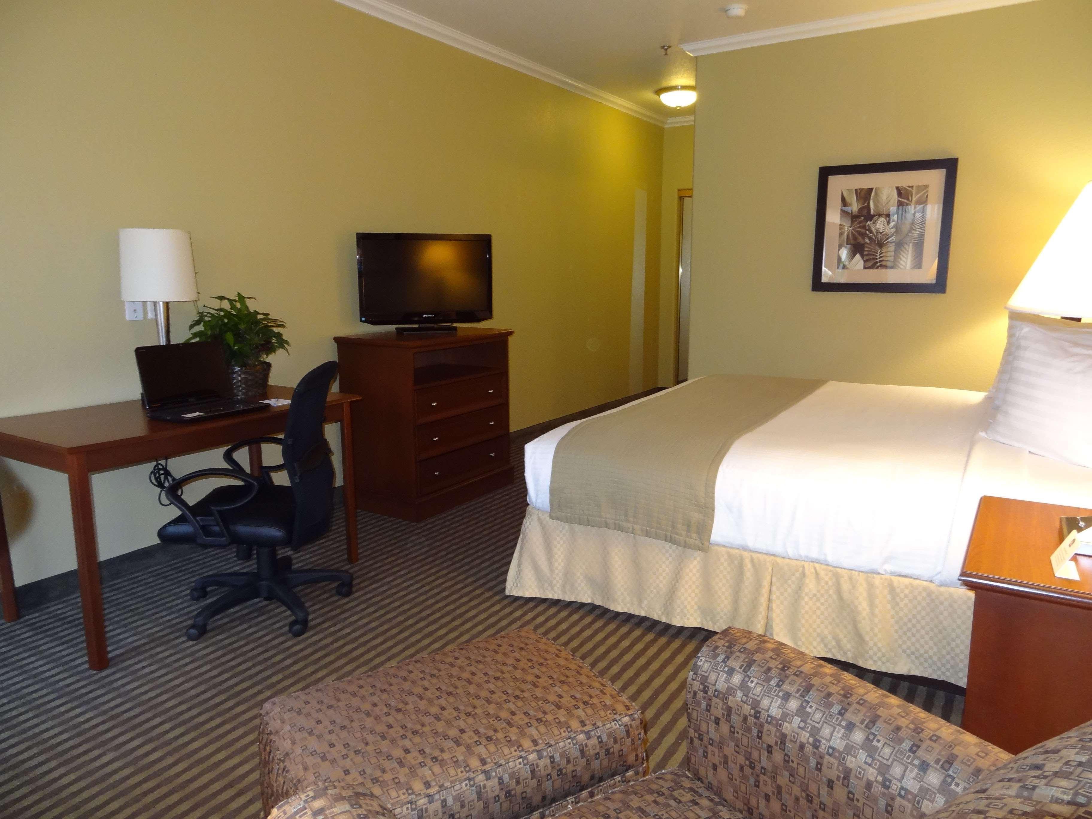 Best Western Hebbronville Inn Екстериор снимка